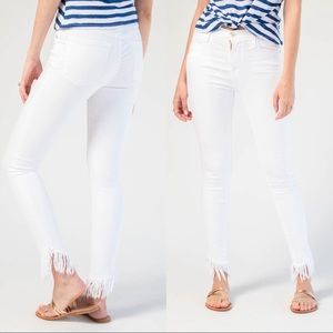 FRAME Denim Le High Skinny in White Shredded Raw